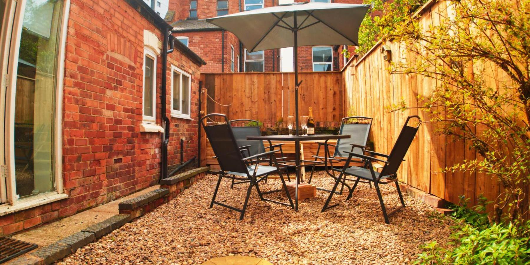 Single Room In Modern House Near Nottingham Exterior photo